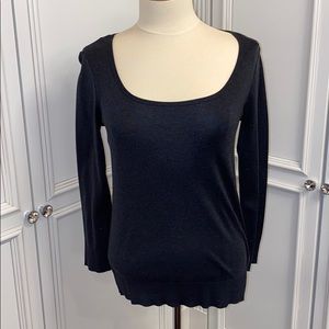 Set of 2 Ralph Lauren Black label knit tops.